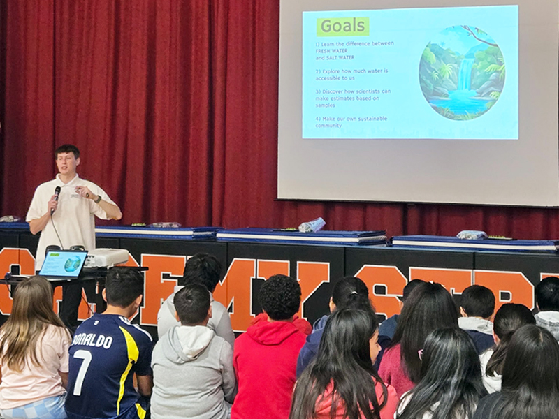 Patrick in front of students for in-class programming
